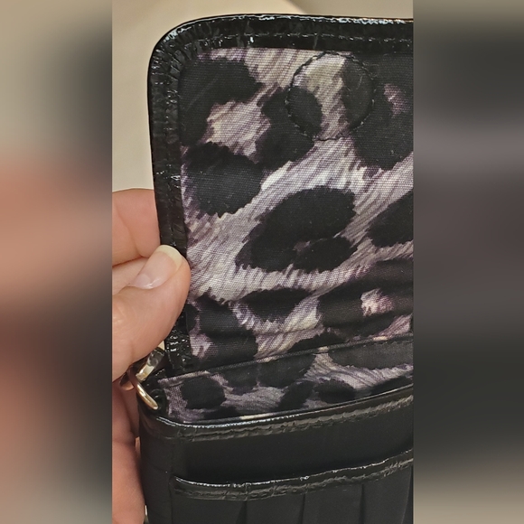 BRIGHTON bag - mini crossbody wallet and phone holder nylon/patent leather bag - Picture 6 of 14